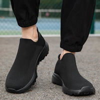 Outdoor Anti Slip Walking Men Shoes Summer Casual Sports Shoes Fashionable and Breathable Tennis Shoes Wide Foot Socks  Sneakers