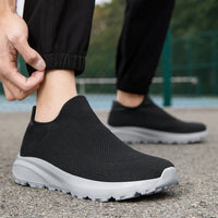 Outdoor Anti Slip Walking Men Shoes Summer Casual Sports Shoes Fashionable and Breathable Tennis Shoes Wide Foot Socks  Sneakers